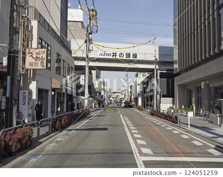 A view of the road in front of Shimokitazawa Station. Chazawa Street. 124051259