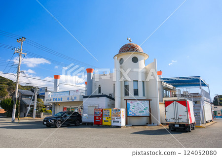 Shihara Beach Roadside Station, Shirahama Town, Wakayama Prefecture Shihara Beach Roadside Station, Shirahama Town, Wakayama Prefecture 124052080