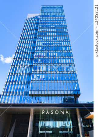 PASONA SQUARE, where Pasona's headquarters is located: Former Avex headquarters building 124052121