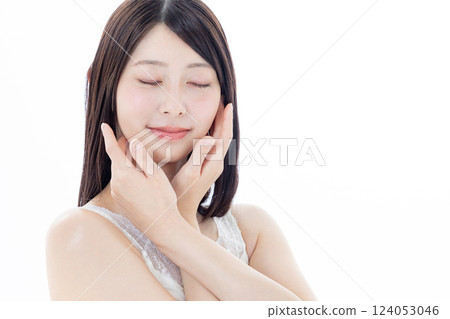 年輕女子的美麗形象 124053046