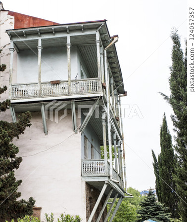 old house, abandoned house old house, abandoned house 124057357