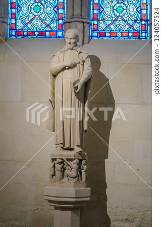 France, Notre Dame de Paris, Stained glass window of the Saint Joseph chapel, Alfred Gerente France, Notre Dame de Paris, Stained glass window of the Saint Joseph chapel, Alfred Gerente 124057524