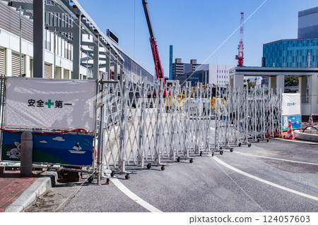 建築圍籬（伸縮圍籬） 124057603