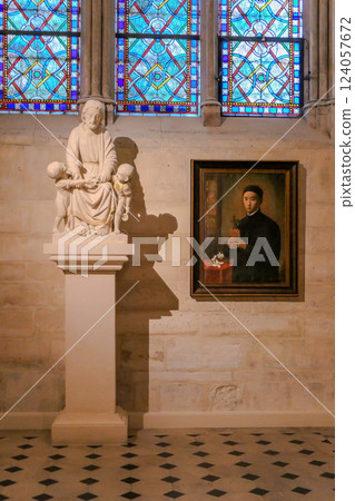 France, Notre Dame de Paris, The Chapel of the Holy Childhood or Chapel of Saint Paul Chen France, Notre Dame de Paris, The Chapel of the Holy Childhood or Chapel of Saint Paul Chen 124057672