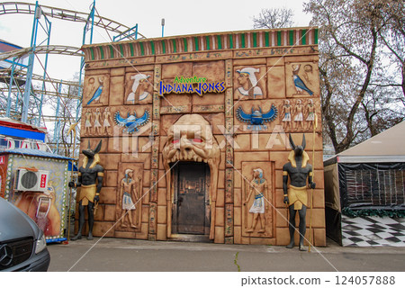 Amusement park in Odessa.The Odessa park has various attractions and carousels, but on weekdays during the cold season the park is idle without visitors. Amusement park in Odessa.The Odessa park has various attractions and carousels, but on weekdays during the cold season the park is idle without visitors. 124057888