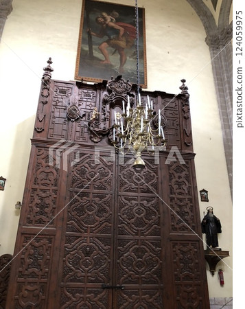 Mexico City, Mexico - 11.13.2019: A shrine in the interior of the Cathedral of the Assumption of the Blessed Virgin Mary 124059975