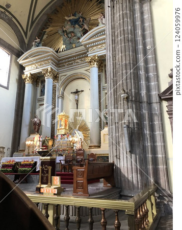 Mexico City, Mexico - 11.13.2019: Shrine in the interior of the Cathedral of the Assumption of the Blessed Virgin Mary 124059976
