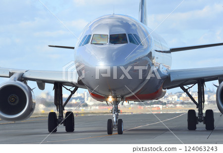 捷星 A320 福岡機場滑行 124063243