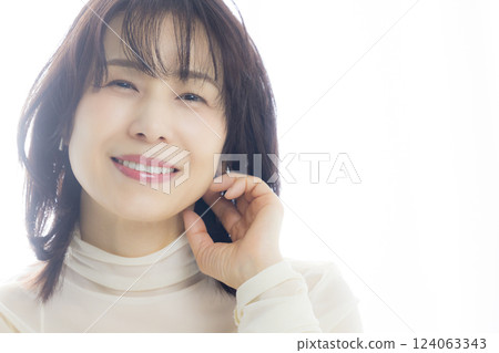一個中年婦女的肖像 一個中年婦女的肖像 124063343