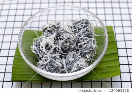Black coconut sweet pudding. Thai Desserts. Black coconut sweet pudding. Thai Desserts. 124065158