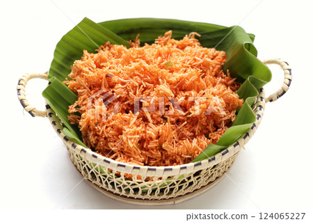 Sweet and sour crispy noodles Sweet and sour crispy noodles 124065227