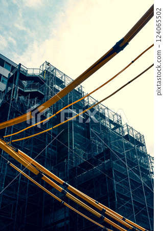 Electric wire protection pipe and large-scale repair work for an apartment building d-4 Emphasis on warm and cool colors Electric wire protection pipe and large-scale repair work for an apartment building d-4 Emphasis on warm and cool colors 124065502