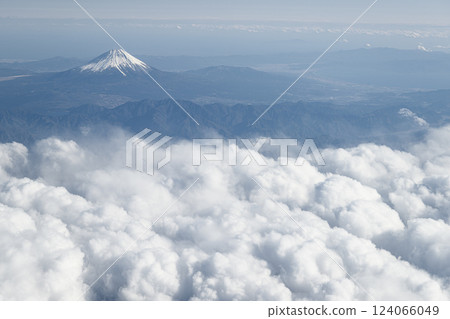 從天空看見的富士山 124066049