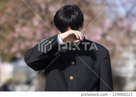 沮喪的男學生 124068221