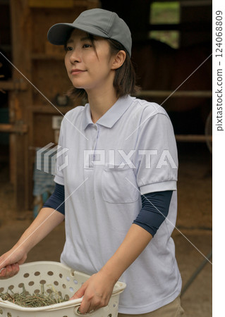 馬 馬兒 女生 124068809