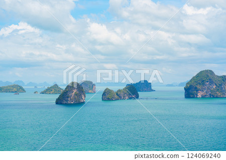 Aerial view from the koh Hong Island viewpoint, a part of Muko Hong, Than Bok Khorani National Park at Krabi, Thailand. Landmark and popular for tourists attractions Aerial view from the koh Hong Island viewpoint, a part of Muko Hong, Than Bok Khorani National Park at Krabi, Thailand. Landmark and popular for tourists attractions 124069240