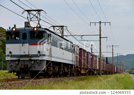 EF652139 container freight train running on the Tokaido Main Line EF652139 container freight train running on the Tokaido Main Line 124069355