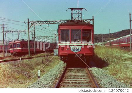 京急230系列、告別列車271號及本線舊1000系列,久里濱工廠,1978年4月9日 京急230系列、告別列車271號及本線舊1000系列,久里濱工廠,1978年4月9日 124070042