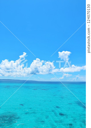 沖繩Miyakojima藍天和海 124070130