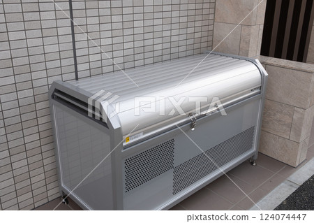 新建公寓大樓垃圾收集區 124074447