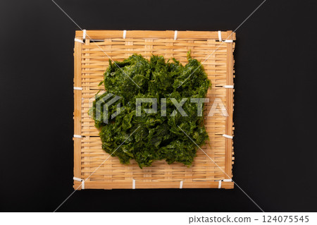 [Fukushima Prefecture, Matsukawa Port Landing] Fresh green laver, aosa 124075545