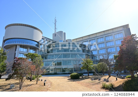 The exterior of the administrative office, Obu City Hall (Aichi Prefecture) 124088944