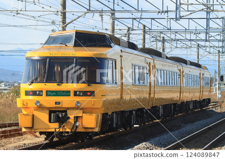 JR九州特快“由布DX”（第2代塗裝） 124089847