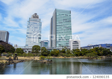 舊芝離宮恩賜庭園的初春 124090135