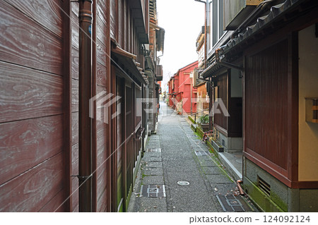 Kazuemachi Teahouse District 124092124
