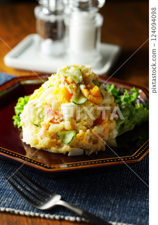 馬鈴薯雞蛋沙拉 124094098