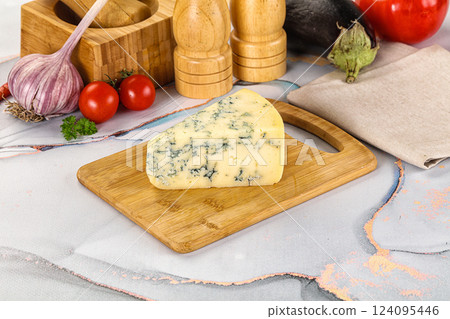 Dor blue cheese with mold 124095446