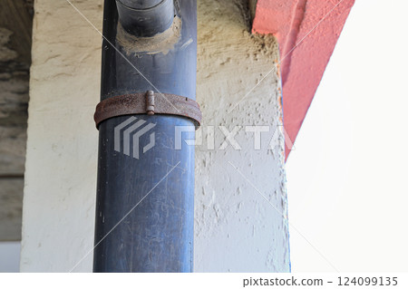 Drainage pipes, pipe with Rusty retaining ring use for drain the water from building.  124099135