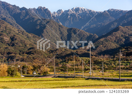Guardian deity Mount Nagata World Natural Heritage Yakushima (Winter) 124103269