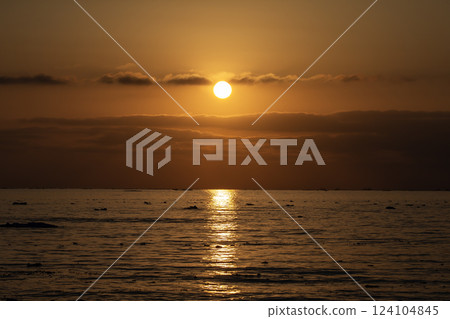 根室海峽升起的太陽 根室海峽升起的太陽 124104845