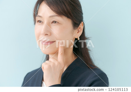 職業婦女的美容 124105113