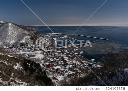 Rausu Fishing Port and the Town of Rausu 124105856