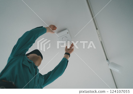 Electrician LAN construction 124107055