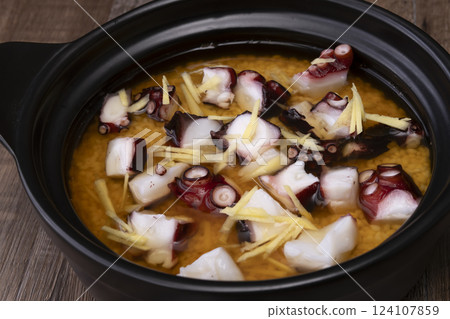 Recipe for making octopus rice 124107859