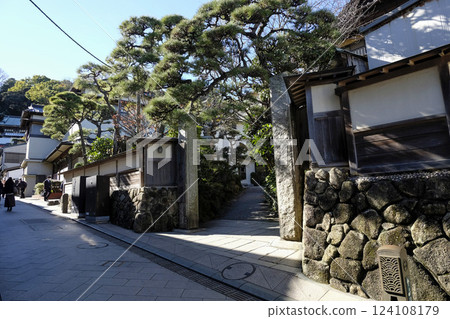 Enoshima's famous inn [Iwamotoro (formerly Iwamoto Honin)] (Fujisawa City, Kanagawa Prefecture) 124108179