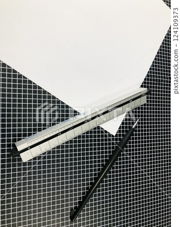 Building a plastic model: Let's paint it Building a plastic model: Let's paint it 124109373