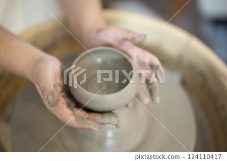 兒童陶藝課 124110417