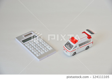 Medical expenses Medical insurance Ambulance and calculator Paid image 124111105