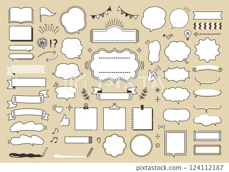 Pop and cute speech bubble set Pop and cute speech bubble set 124112187