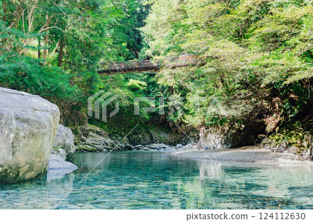<Nagano> Beautiful scenery and suspension bridge at Atera Valley <Nagano> Beautiful scenery and suspension bridge at Atera Valley 124112630