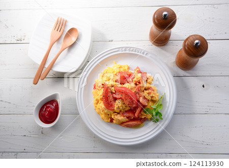 Home-cooked tomato and egg stir-fry Home-cooked tomato and egg stir-fry 124113930