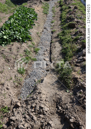 Culvert drainage pipe construction completed 124114025