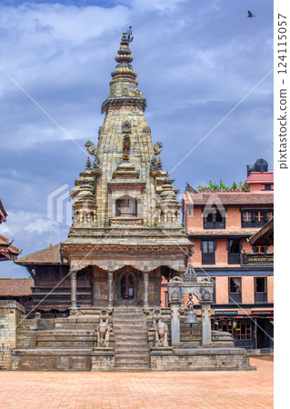 Kathmandu 124115057
