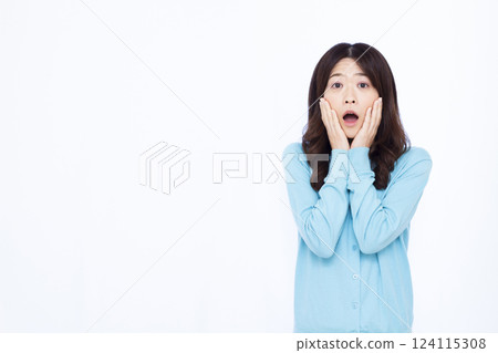 蒼白的女人 124115308