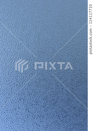 結露 水滴 窗玻璃 124117710