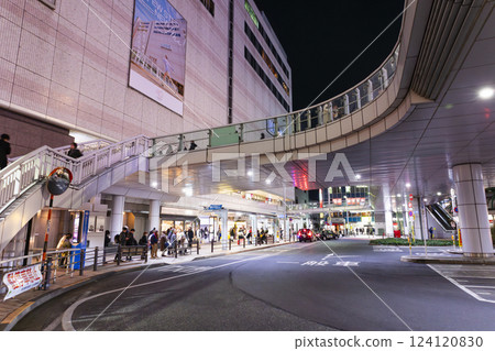 北千住站西口廣場東京 北千住站西口廣場東京 124120830